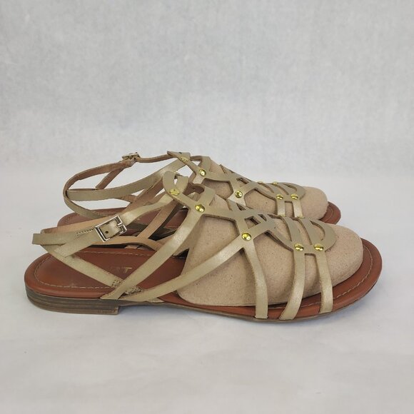 Report Gold Strappy Sandals Women’s 8.5 Flats Ankle Wrap Buckle Gladiator Beach - Picture 7 of 14